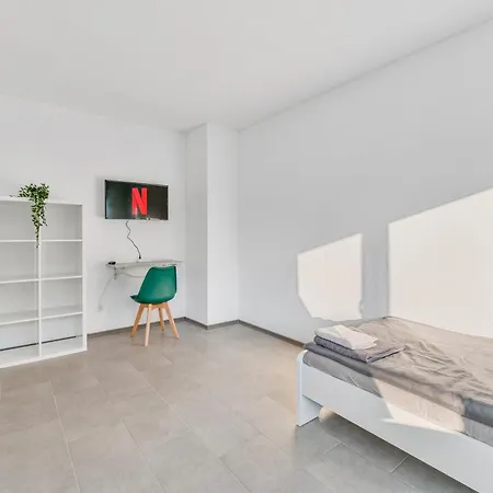 Monteurwohnung Ebersbach Eb03 Raumschmide شقة
